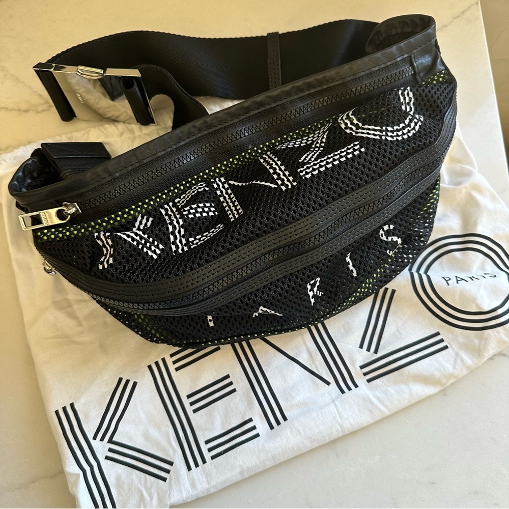 KENZO sporty fanny pack.